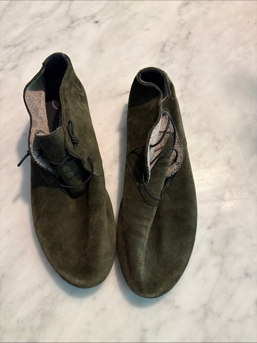 Venetian classic crepe sole Women’s Olive Suede Casual Lace-Up Chukka Boots